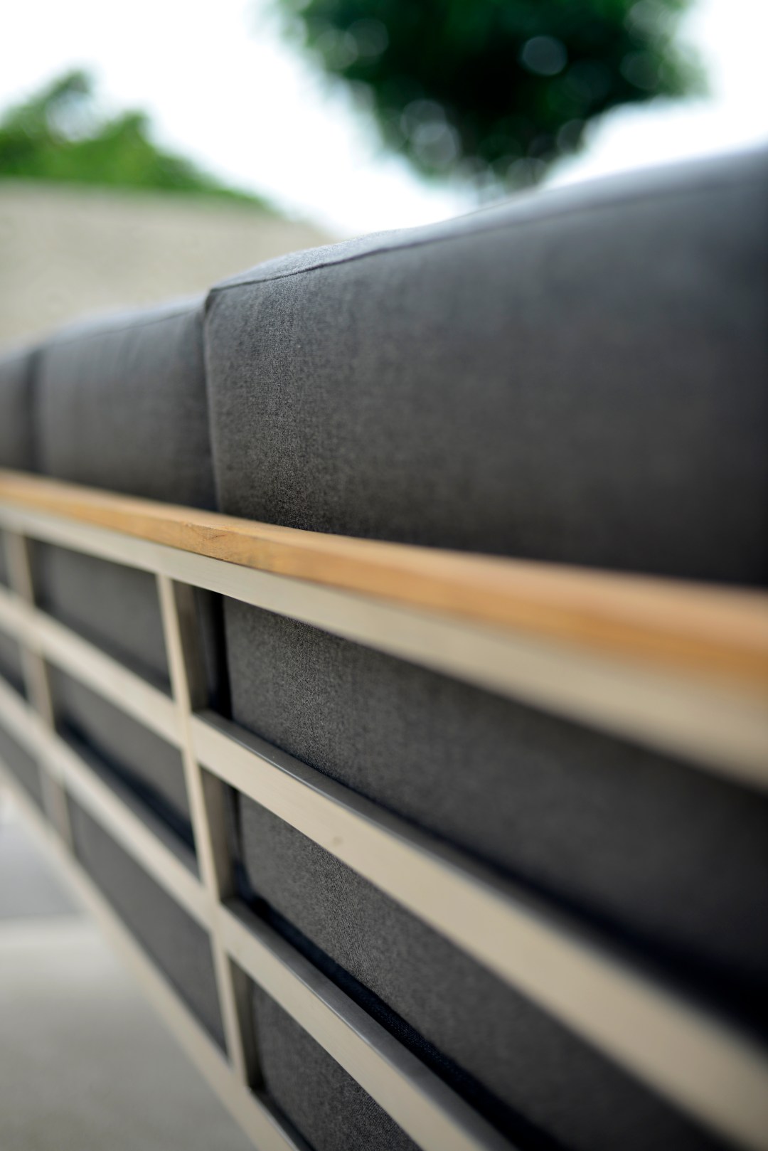 PISA Detail 3-er Sofa von hinten 1 _OPS4271