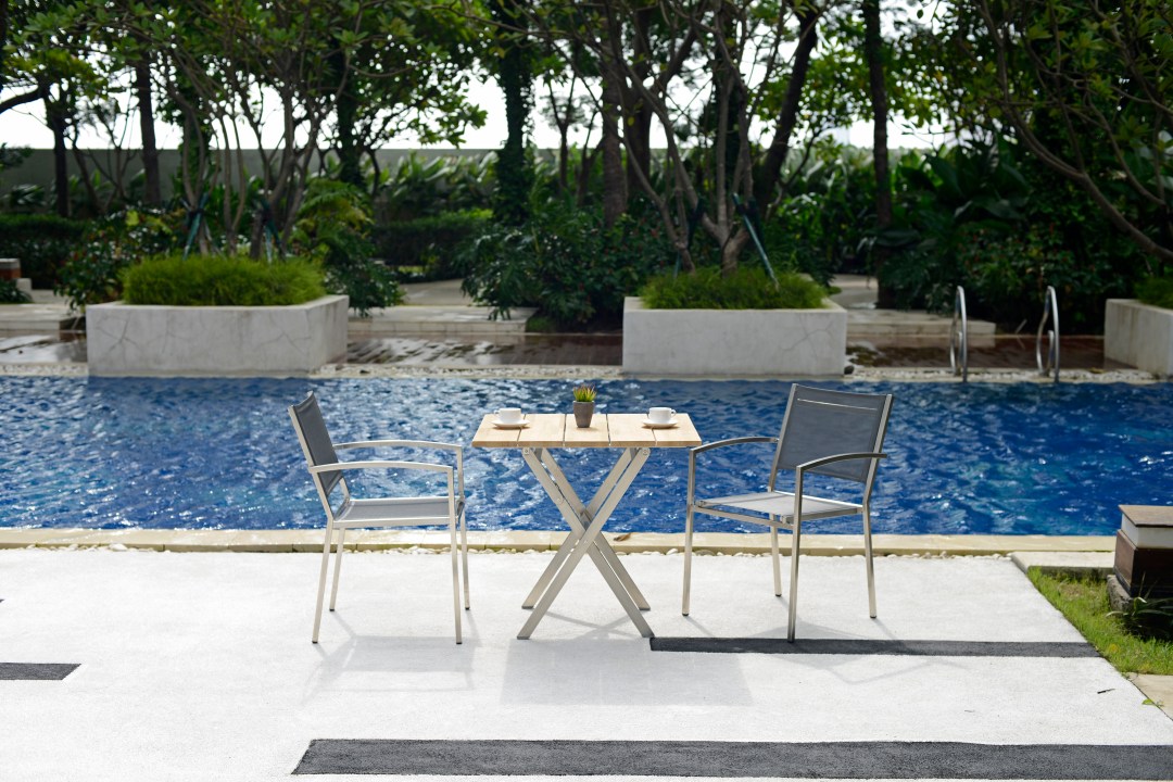 BALCONY 80 x 80 mit CURVO